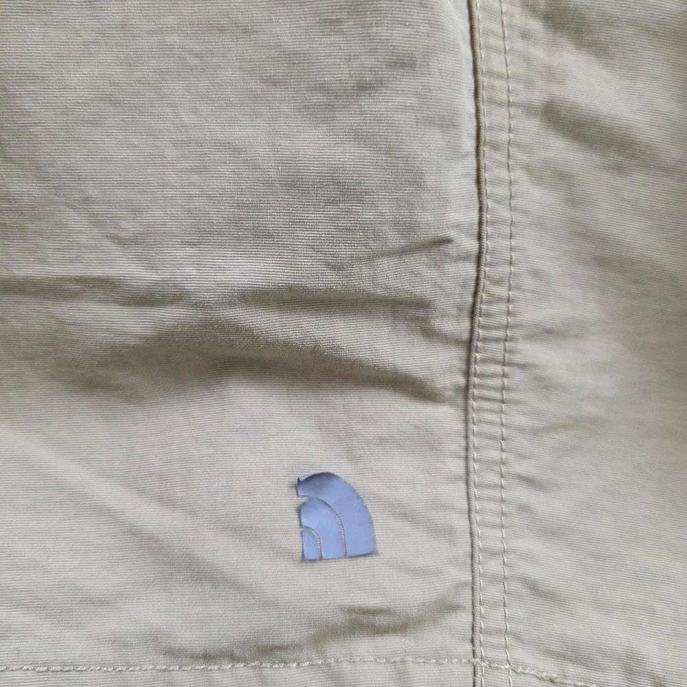 The North Face Class V Cargo Shorts Mens L Khaki Belted Hiking Outdoor NF0A2WL9